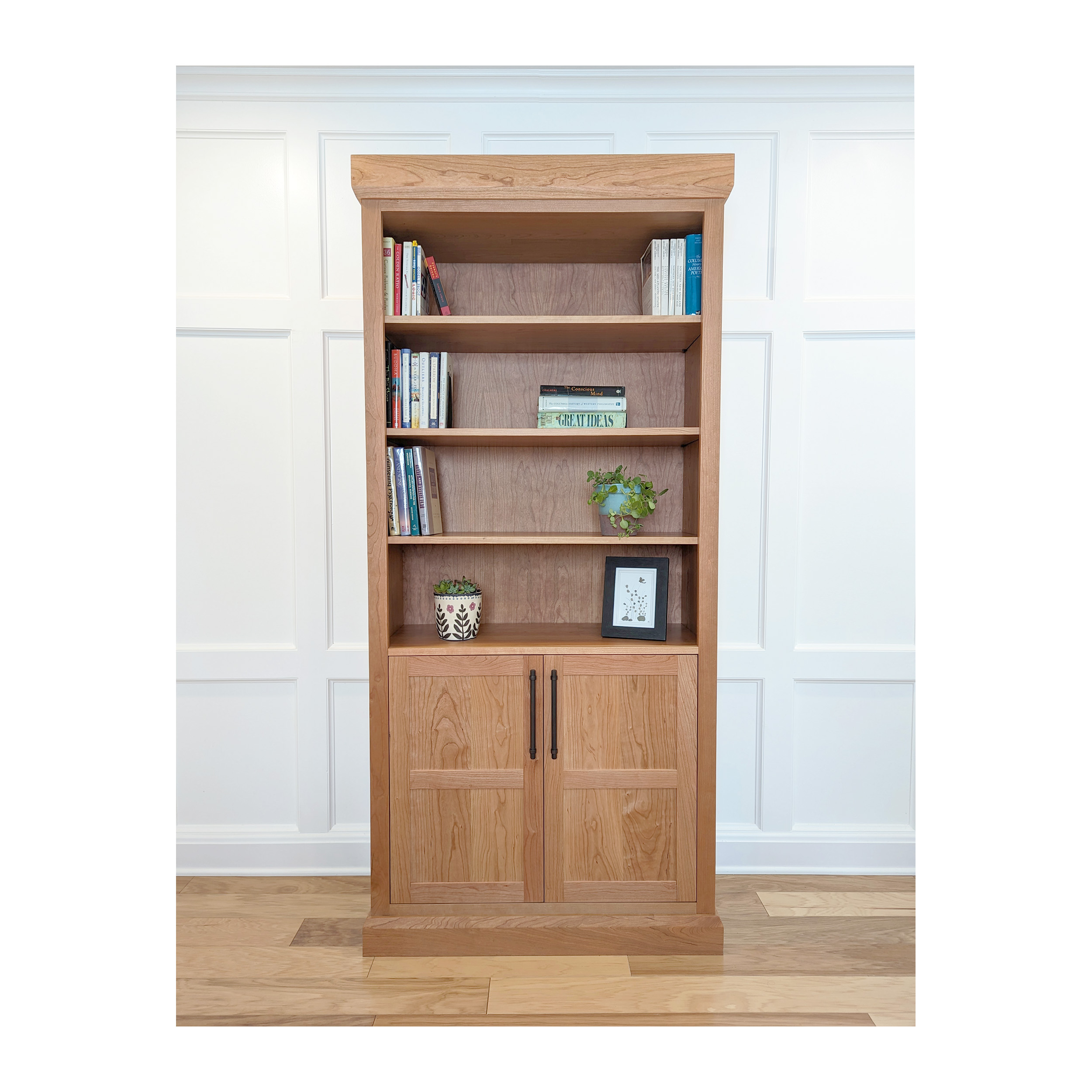 Bureau 38″ Wide Bookshelf With Doors