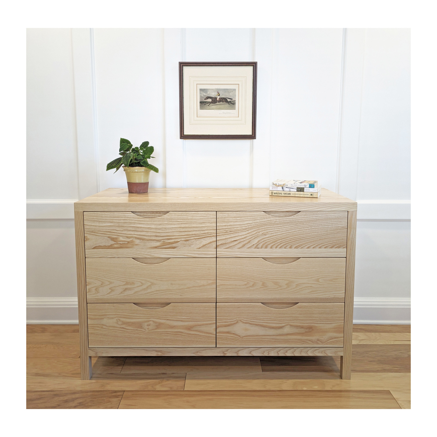 Small 6 drawer dresser in solid woods