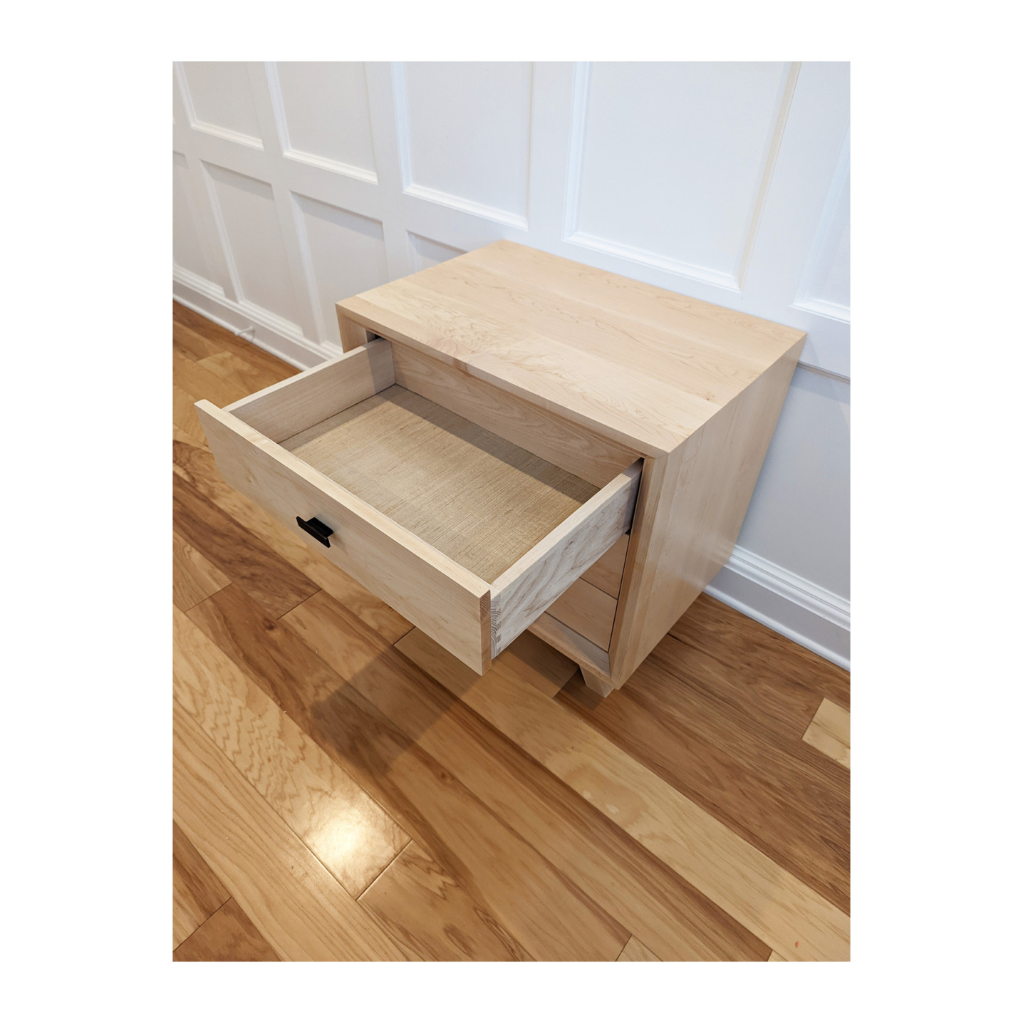 Ash drawers for nightstand